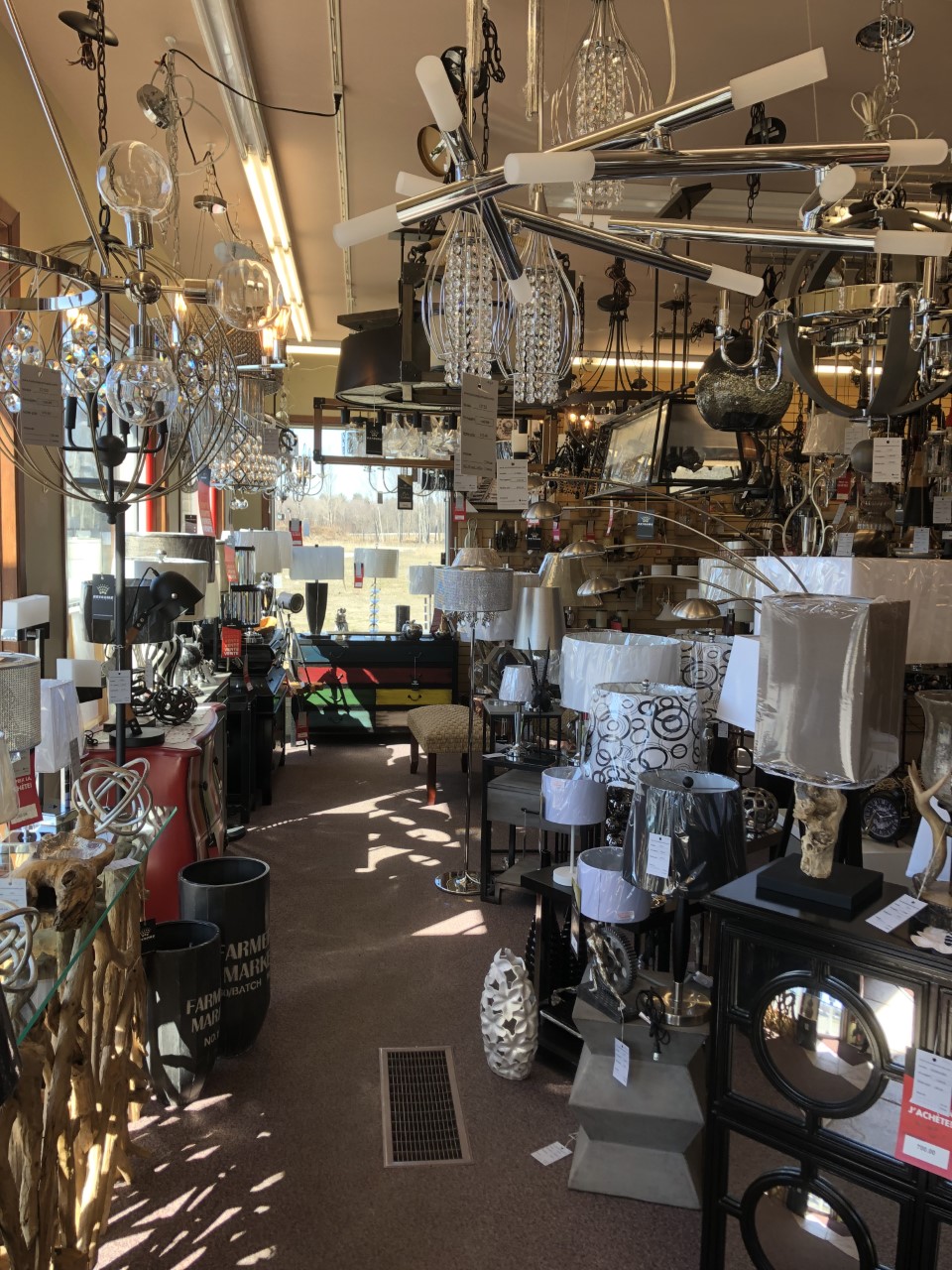 Royaume Luminaire Sorel | 2863 Boulevard Fiset, Sorel-Tracy, QC J3P 5J7, Canada | Phone: (450) 743-0911