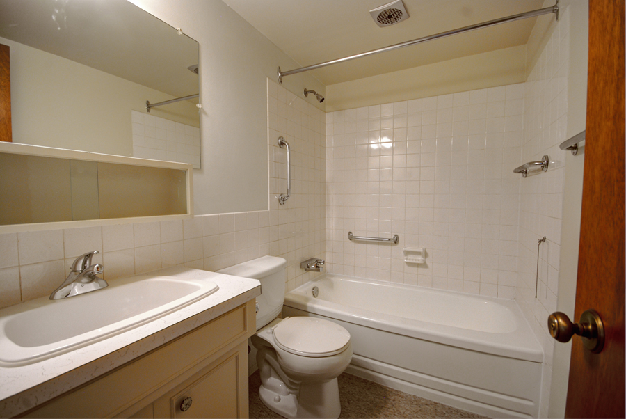 Olympic Towers | Charles St, Winnipeg, MB R2W 4B9, Canada | Phone: (204) 898-7165