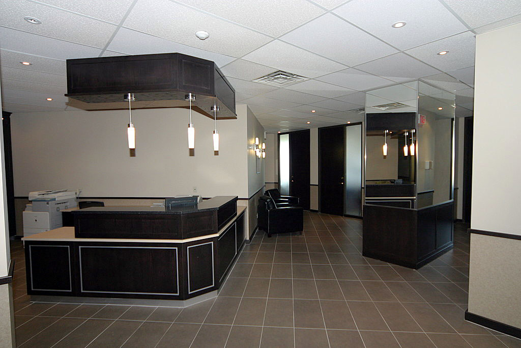 Auriga Corporate Centre | 38 Auriga Dr, Nepean, ON K2E 8A5, Canada | Phone: (613) 224-9591