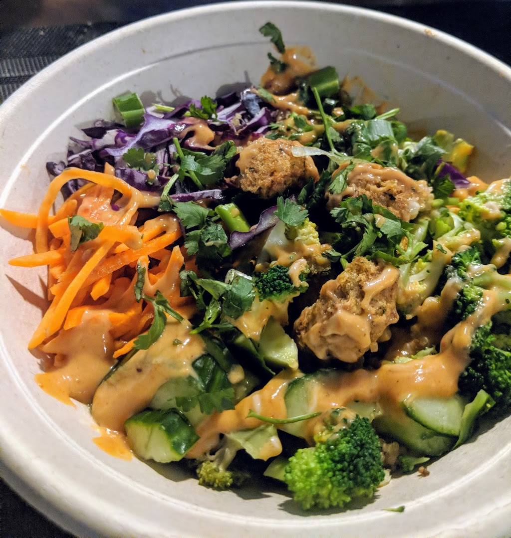 freshii | 90 Annagem Blvd, Mississauga, ON L5T 2Y3, Canada | Phone: (437) 317-7747