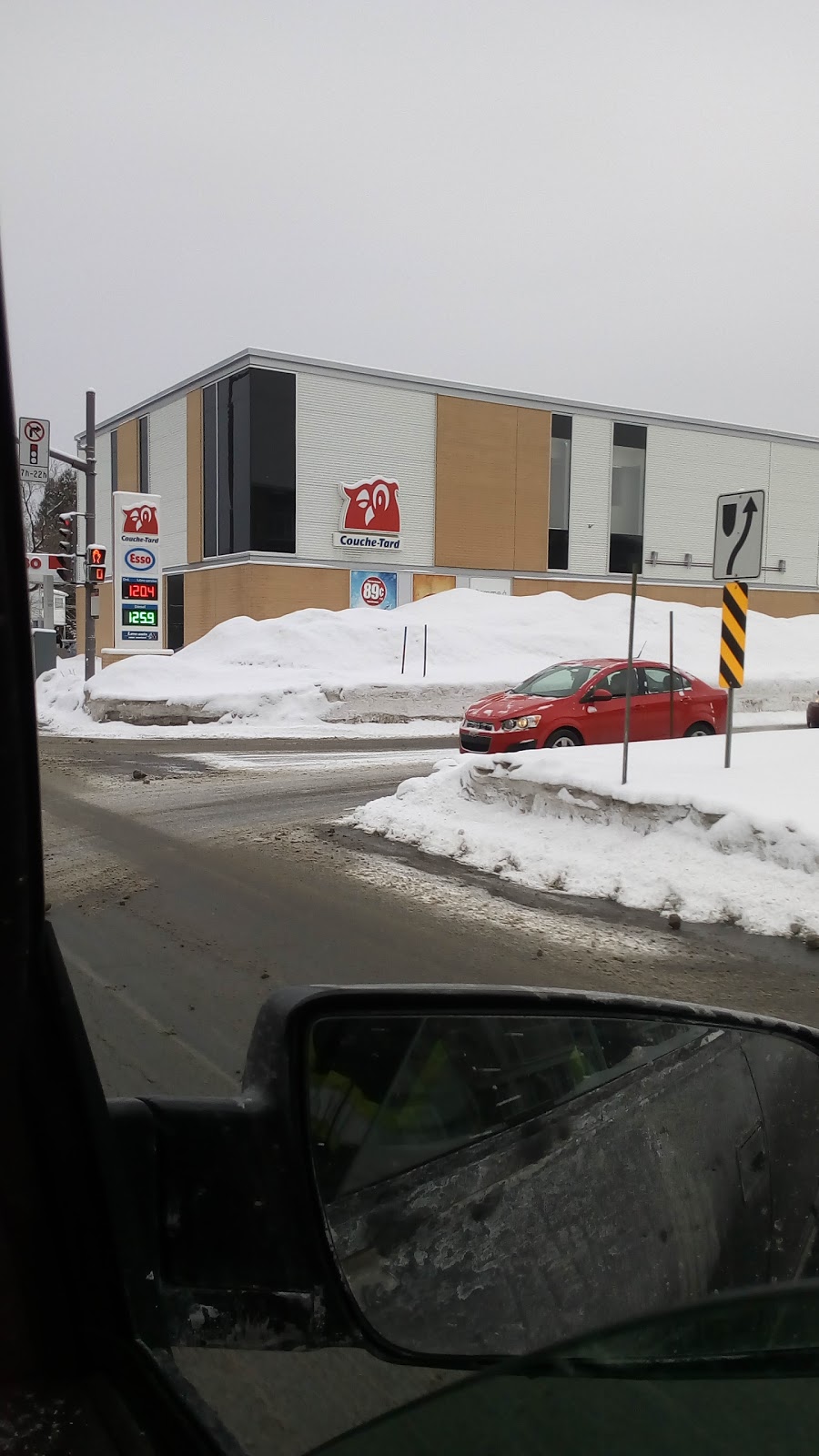 Couche-Tard | 10048 Boulevard de lOrmière, Québec, QC G2B 3L3, Canada | Phone: (418) 843-9775