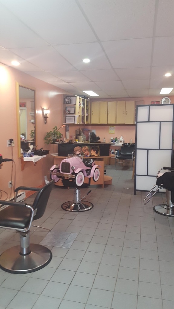 Nunus Kids and Adults Haircuts | 3333 Bathurst St, North York, ON M6A 2B7, Canada | Phone: (416) 789-7700