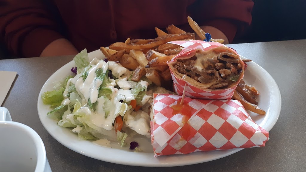 Harrys Restaurant | 16 Base Line Rd W, London, ON N6J 1V2, Canada | Phone: (519) 438-1360