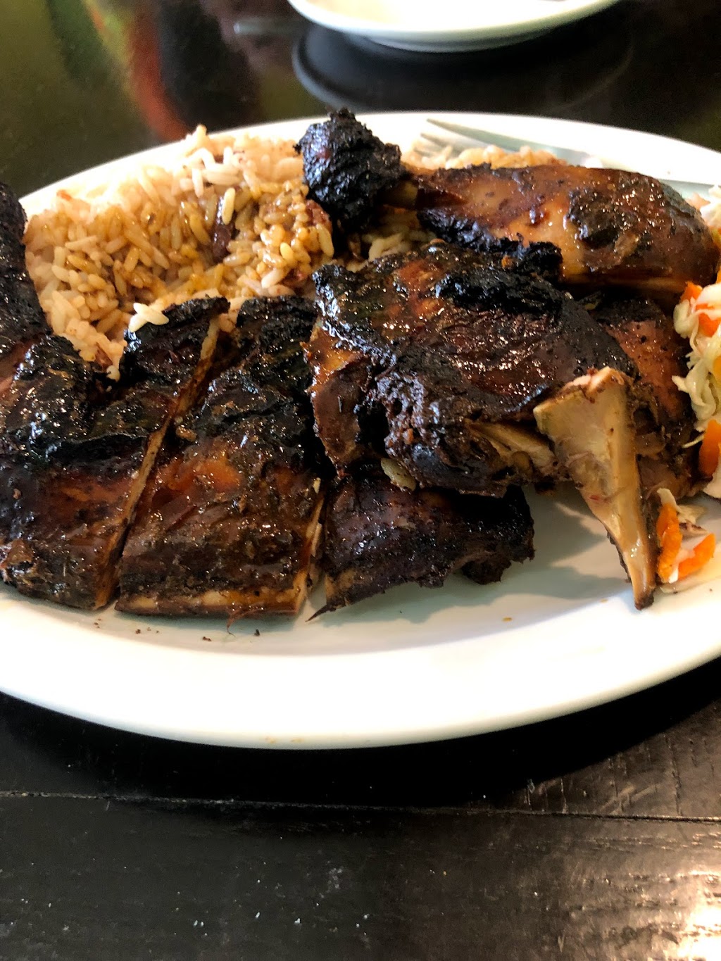 Mr Bigs | 3476 Glen Erin Dr, Mississauga, ON L5L 1V3, Canada | Phone: (905) 593-3232
