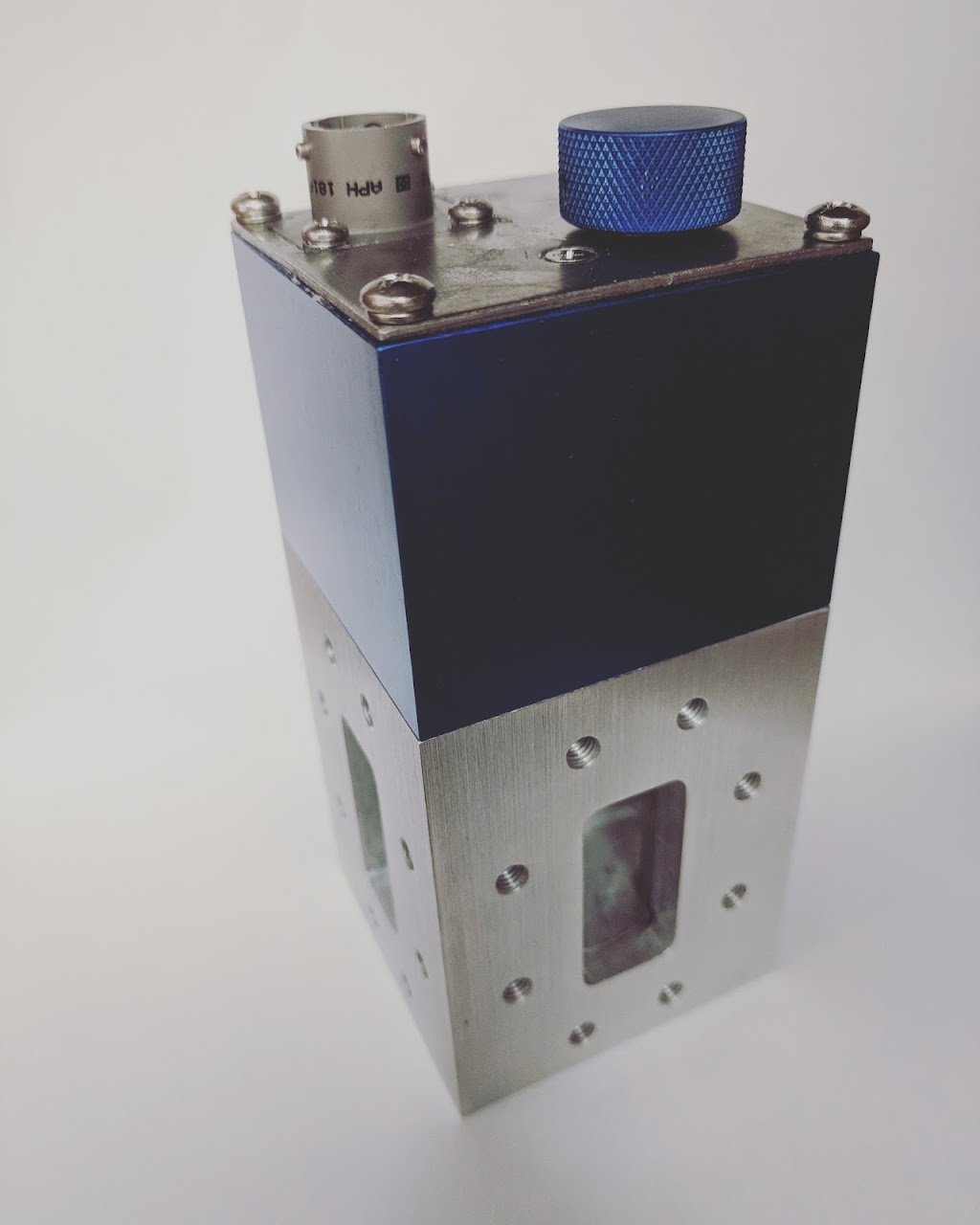 AST Microwave | 754 Fortune Crescent, Kingston, ON K7P 2T3, Canada | Phone: (613) 384-3939