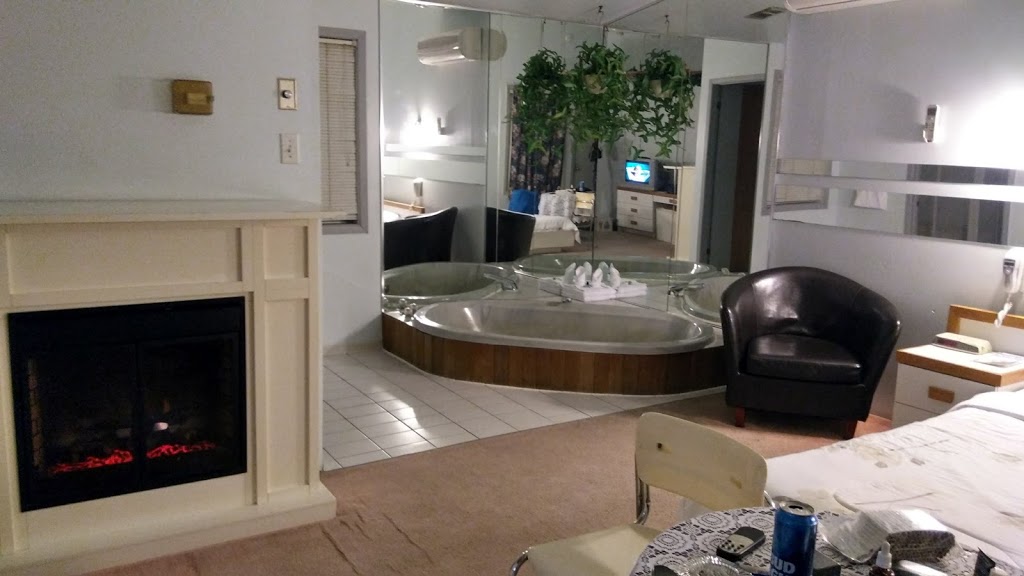 Motel Du Cours DEau | 5340 Boulevard Laurier E, Saint-Hyacinthe, QC J2R 2C4, Canada | Phone: (450) 799-3776