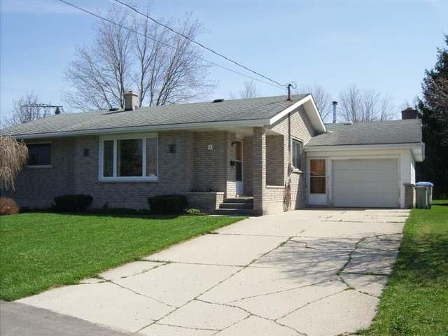 Jason Kregar Remax Midwestern Realty Listowel | 995 Wallace Ave N, Listowel, ON N4W 1M6, Canada | Phone: (519) 594-2491