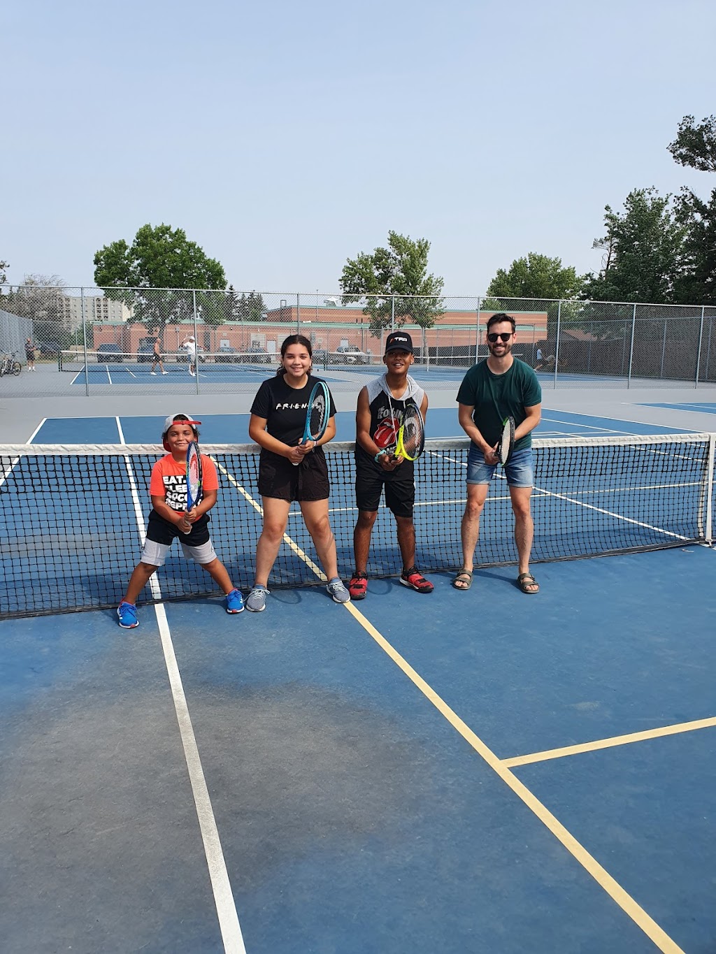 Daves World of Adventures | 604 South Dr, Winnipeg, MB R3T 0B1, Canada | Phone: (204) 599-6360