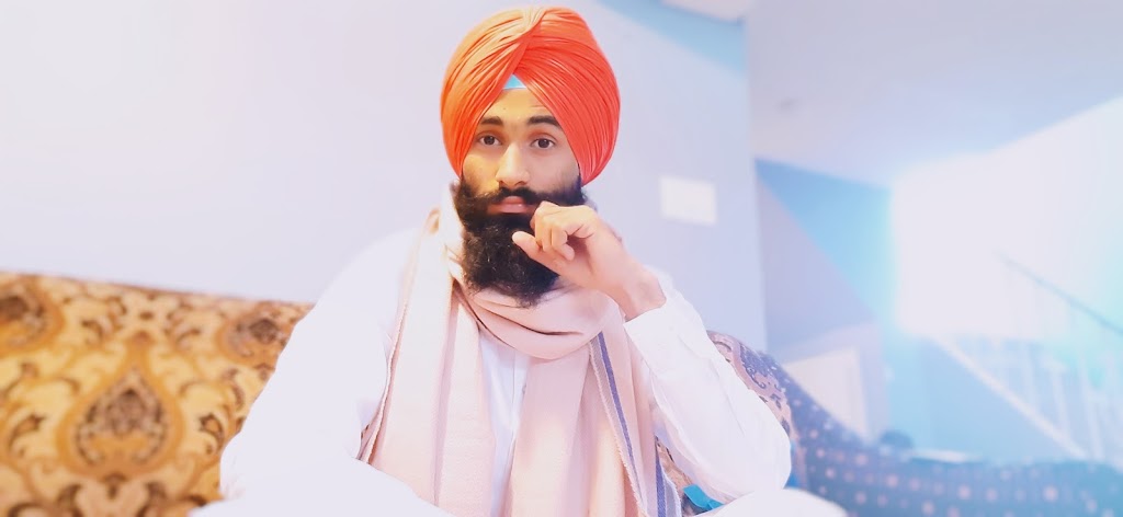 international Student Entrepreneur | Lindylou Rd, North York, ON M9M 2B2, Canada | Phone: (437) 986-1600