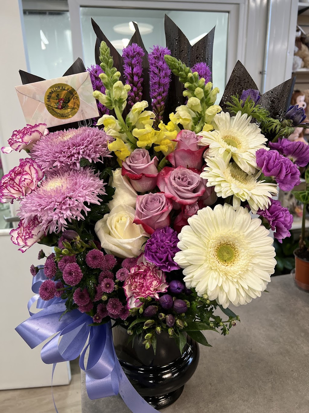 Sala Floral | 7380 Kingsway, Burnaby, BC V3N 0G7, Canada | Phone: (604) 630-0831