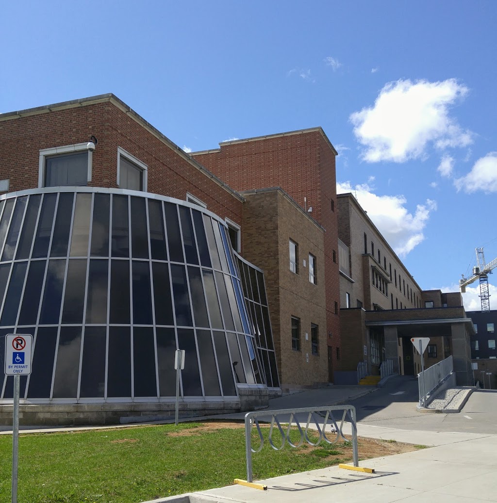 Cambridge Memorial Hospital | 700 Coronation Blvd, Cambridge, ON N1R 3G2, Canada | Phone: (519) 621-2330