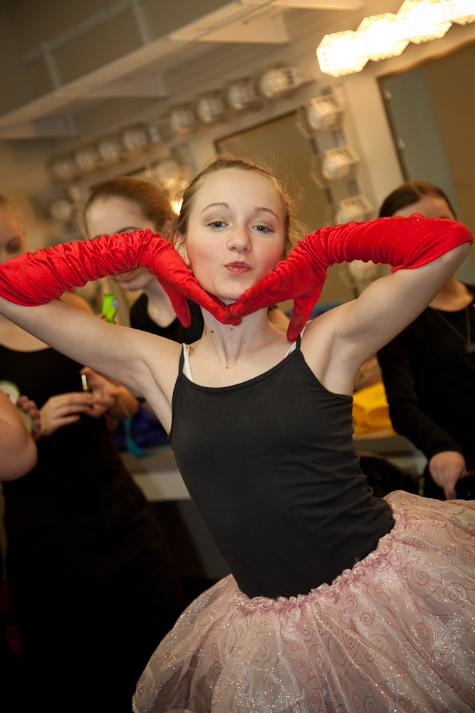 Lights Up Musical Theatre Schools - South Surrey | Gracepoint Community Church, 3487 King George Blvd, Surrey, BC V4P 1B7, Canada | Phone: (888) 502-5253