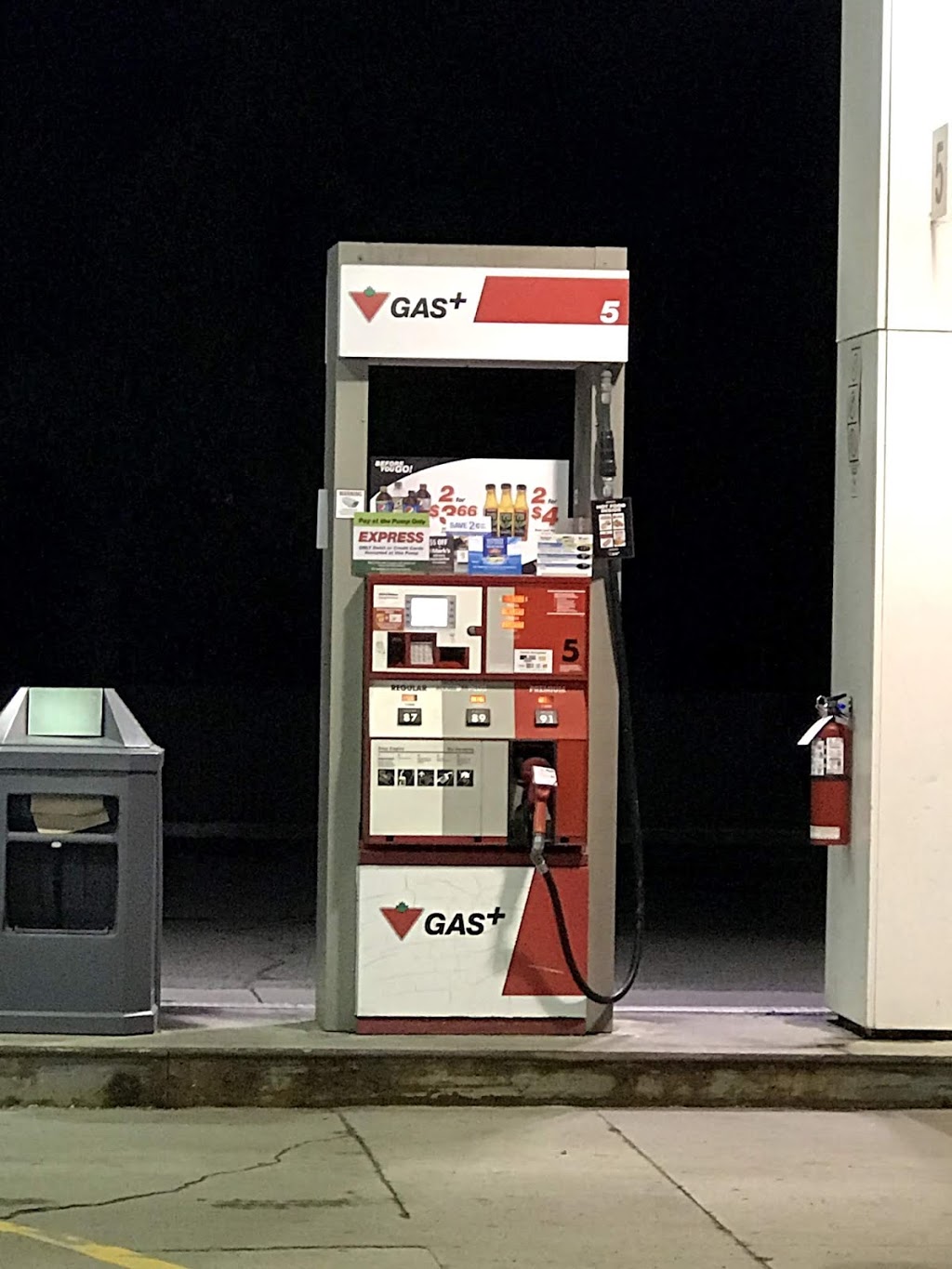 Canadian Tire Gas+ - OTT - Nepean | 1660 Merivale Rd, Nepean, ON K2G 3K4, Canada | Phone: (613) 226-2207