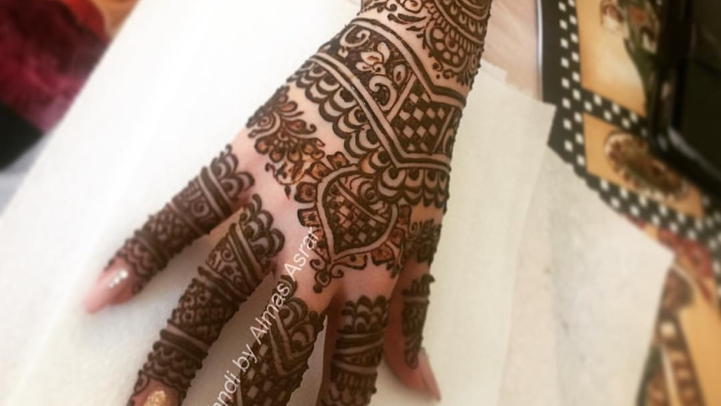 Almas Bridal Henna | 12430 72 Ave, Surrey, BC V3W 2M6, Canada | Phone: (778) 387-0138