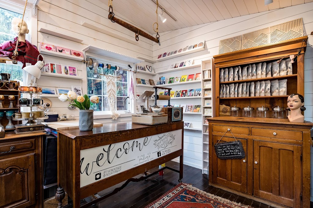 The Painterie et Marché | 12 Erie St, Collingwood, ON L9Y 1P4, Canada | Phone: (705) 606-4781