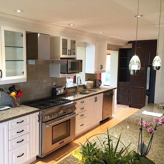 2B Wired-Mimico | 176 Queens Ave, Etobicoke, ON M8V 2N9, Canada | Phone: (647) 497-6350