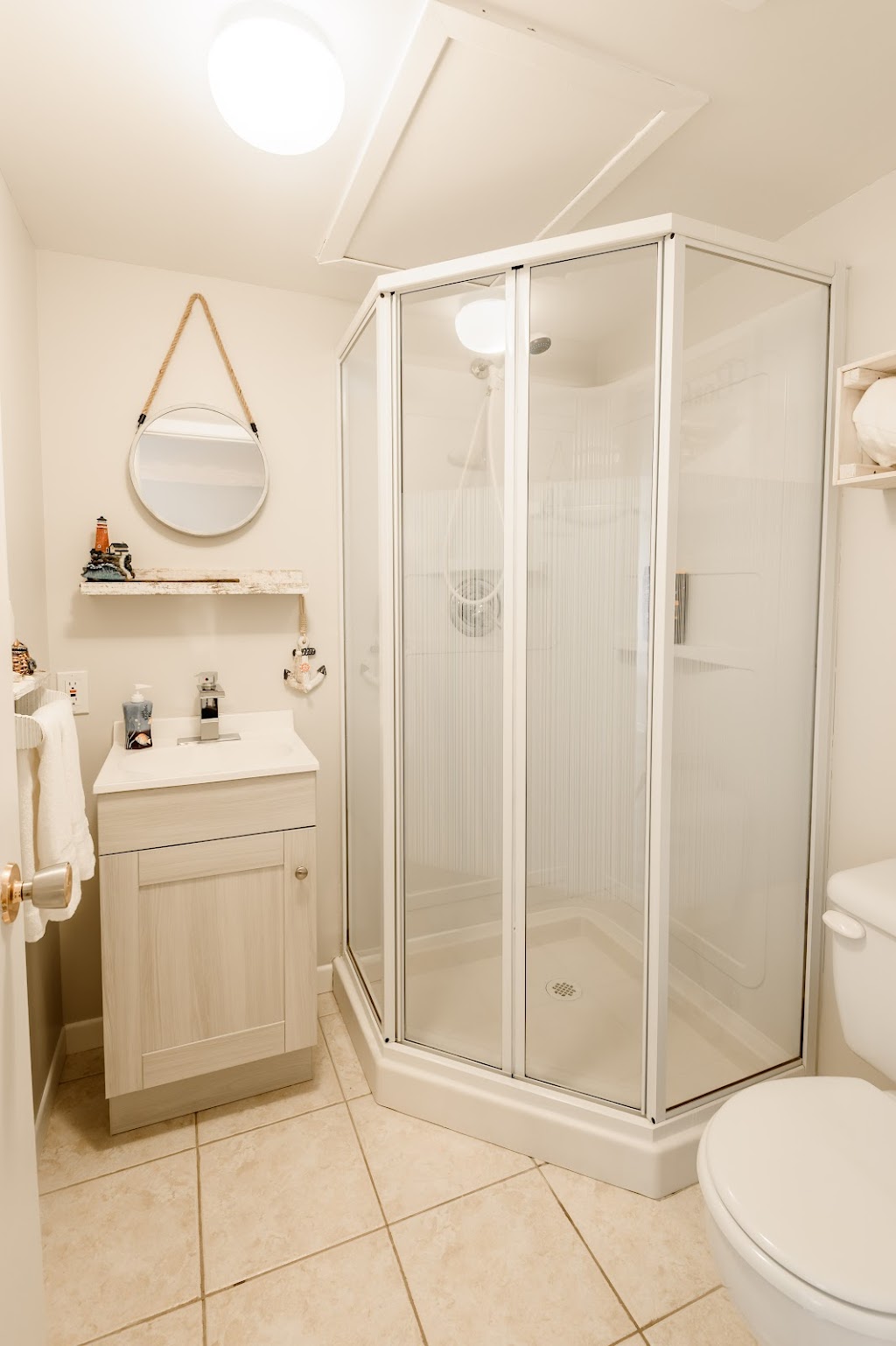 Maison de l’anse aux oies | 87 Chem. des Pionniers E, LIslet, QC G0R 2B0, Canada | Phone: (418) 247-7027