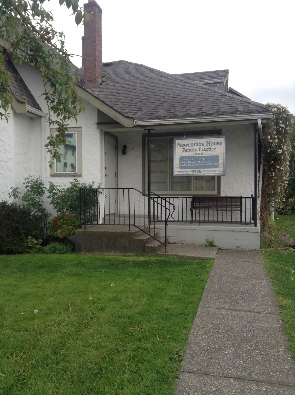 Hamilton John Dr | 9146 Mary St, Chilliwack, BC V2P 4J1, Canada | Phone: (604) 792-5966