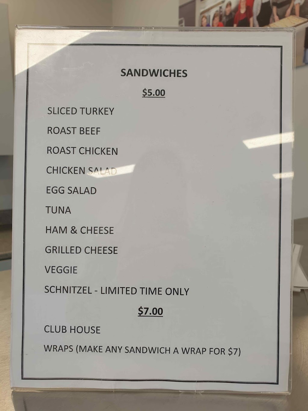 New Leaf Café and Catering | 22 Fielding Ave, Dartmouth, NS B3B 1E2, Canada | Phone: (902) 455-9044