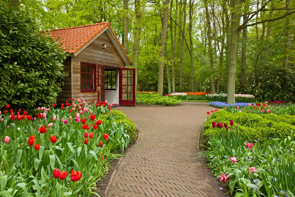 Paysagiste de la capitale | 3 Chem. des Quatres vents, Lac-Beauport, QC G3B 0A5, Canada | Phone: (418) 848-9476