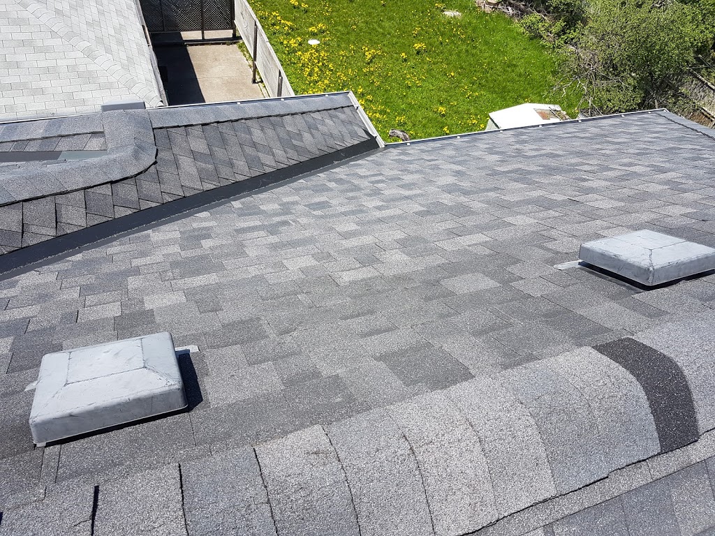 Eavestroughers | 4222 Bathurst St, North York, ON M3H 5P7, Canada | Phone: (647) 773-1717