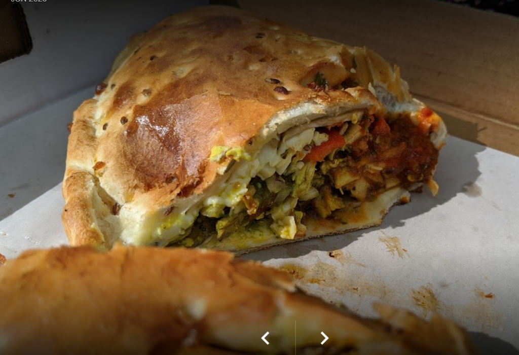 Pizzeria 5 Saveurs | 282 Rue Elgar, Montréal, QC H3E 1C9, Canada | Phone: (514) 762-1212