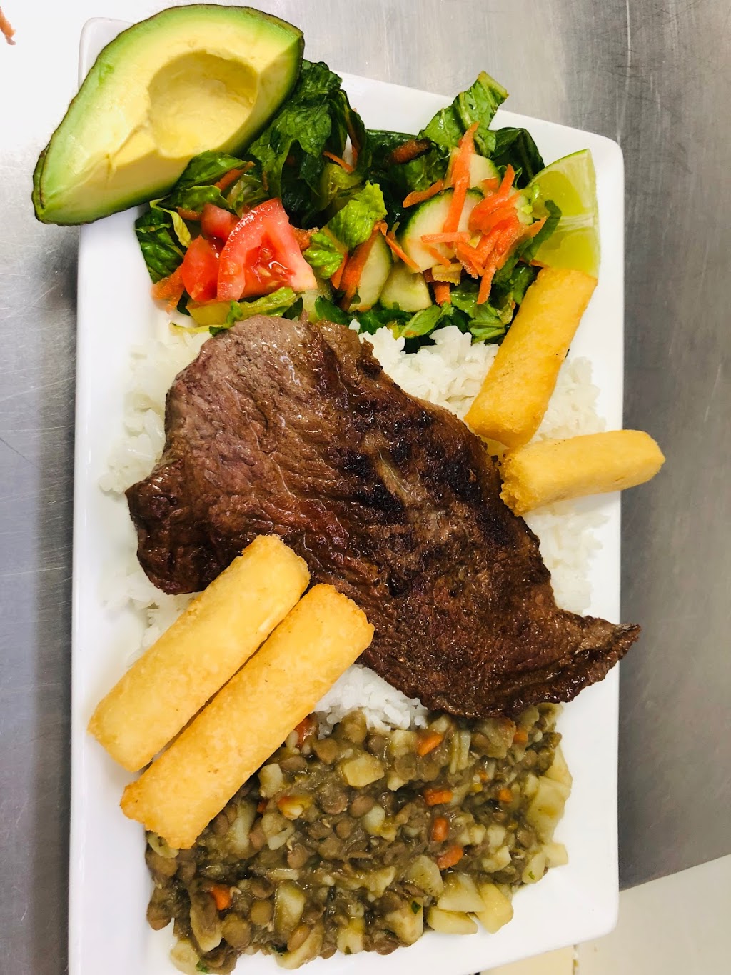 Épicerie Ethnia | 1360 Rue King Ouest, Sherbrooke, QC J1J 2B6, Canada | Phone: (819) 791-1101