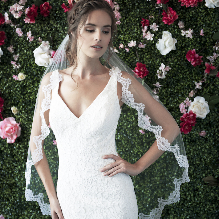 Parisienne Luxe | 394 Roncesvalles Ave 2nd Floor, Toronto, ON M6R 2M9, Canada