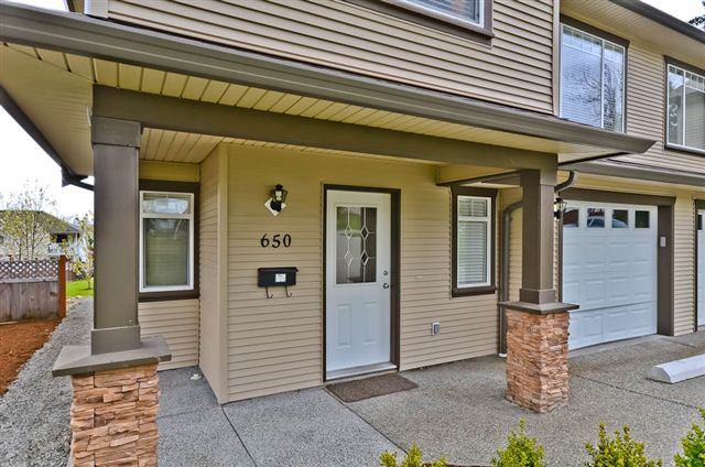 Nanaimo Student Housing | 650 Lambert Ave, Nanaimo, BC V9R 3N8, Canada | Phone: (604) 849-1468