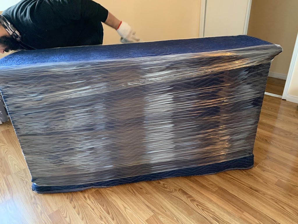 JK Movers & Logistics | 22 Sandybay Ave, Kitchener, ON N2A 0H7, Canada | Phone: (647) 571-4040