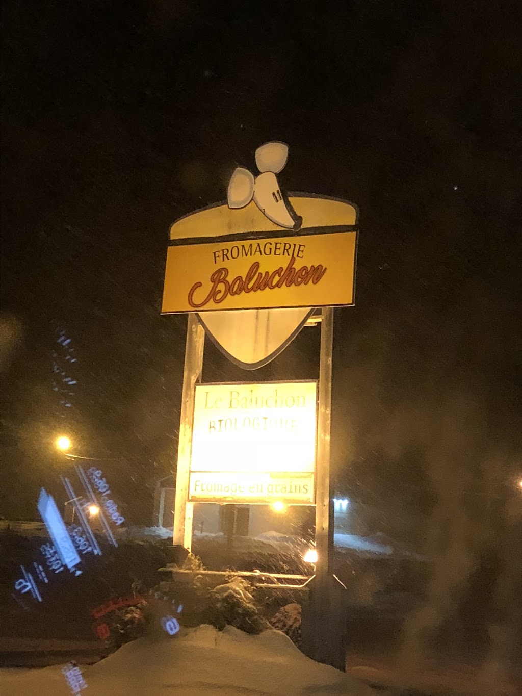 Fromagerie Baluchon | 400 Boulevard Lanaudière, Sainte-Anne-de-la-Pérade, QC G0X 2J0, Canada | Phone: (819) 801-2088
