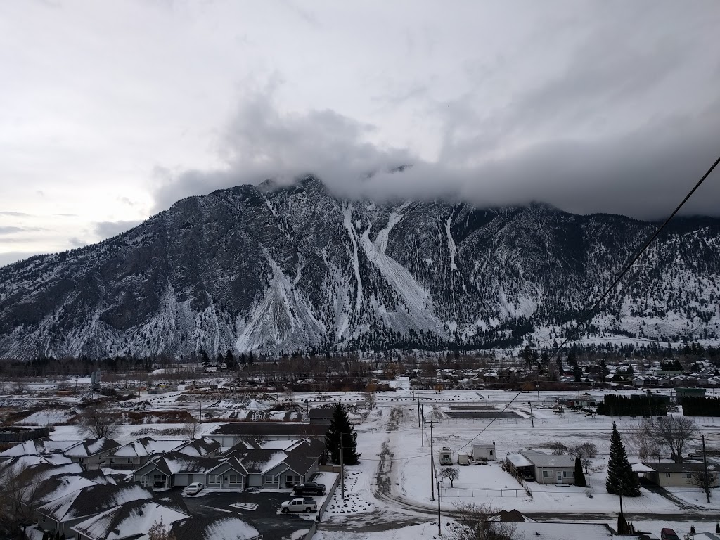 Esso | 3 BC-3, Keremeos, BC V0X 1N0, Canada | Phone: (250) 499-2862