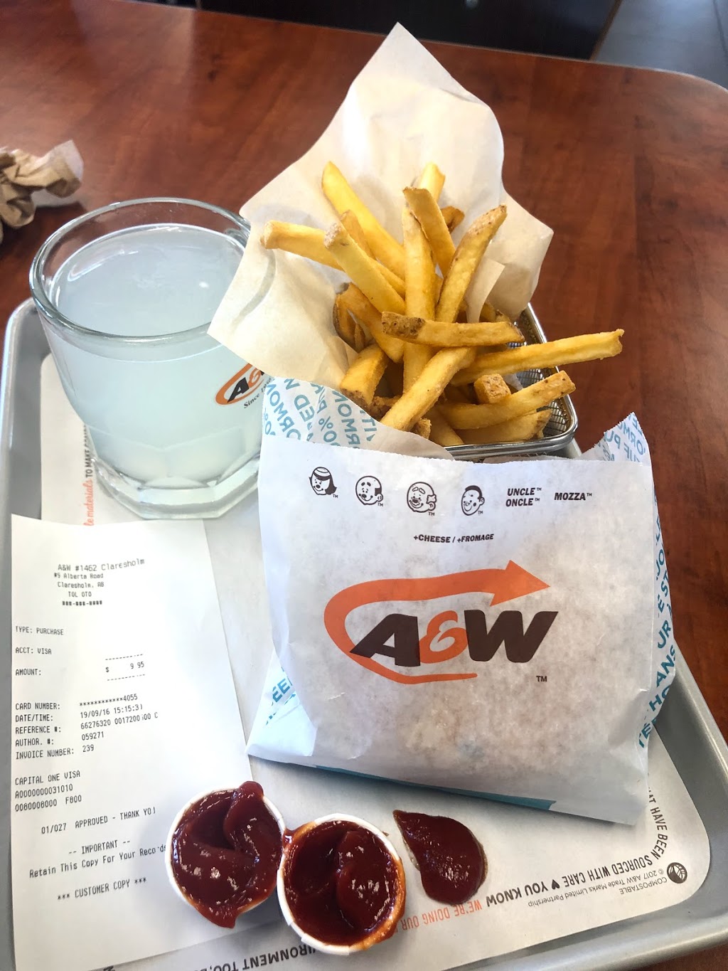 A&W Canada | 9 Alberta Rd, Claresholm, AB T0L 0T0, Canada | Phone: (403) 625-5309