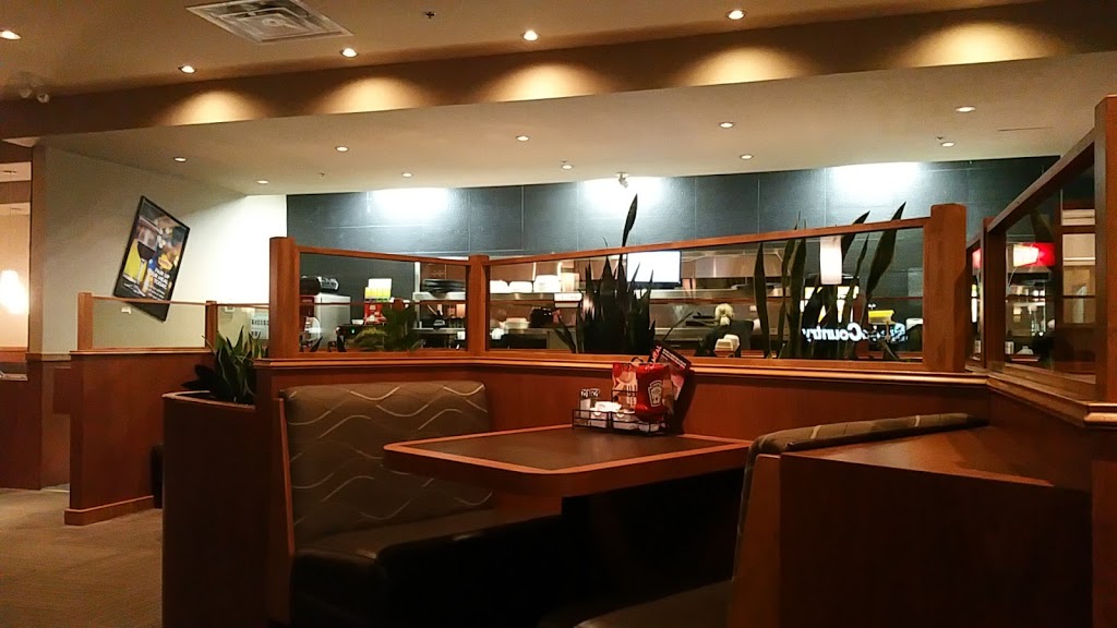 Dennys | 3451 South Service Rd W, Oakville, ON L6L 0C3, Canada | Phone: (289) 881-7253