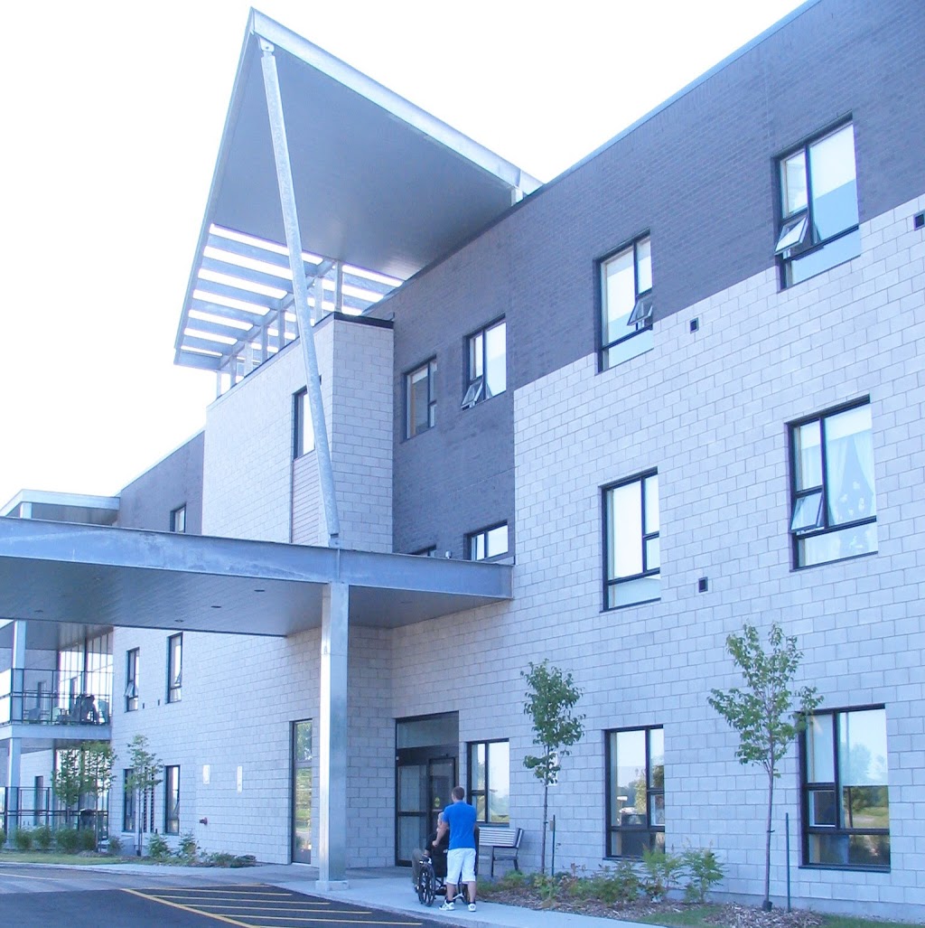 CHSLD Émile McDuff | 1440 Boulevard Iberville, Repentigny, QC J5Y 4G2, Canada | Phone: (450) 704-4008