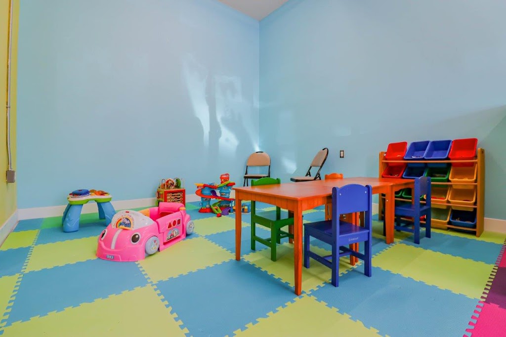Shining Stars Childcare Center | 10 Myrtle St, Stratford, PE C1B 2W2, Canada | Phone: (902) 370-2495