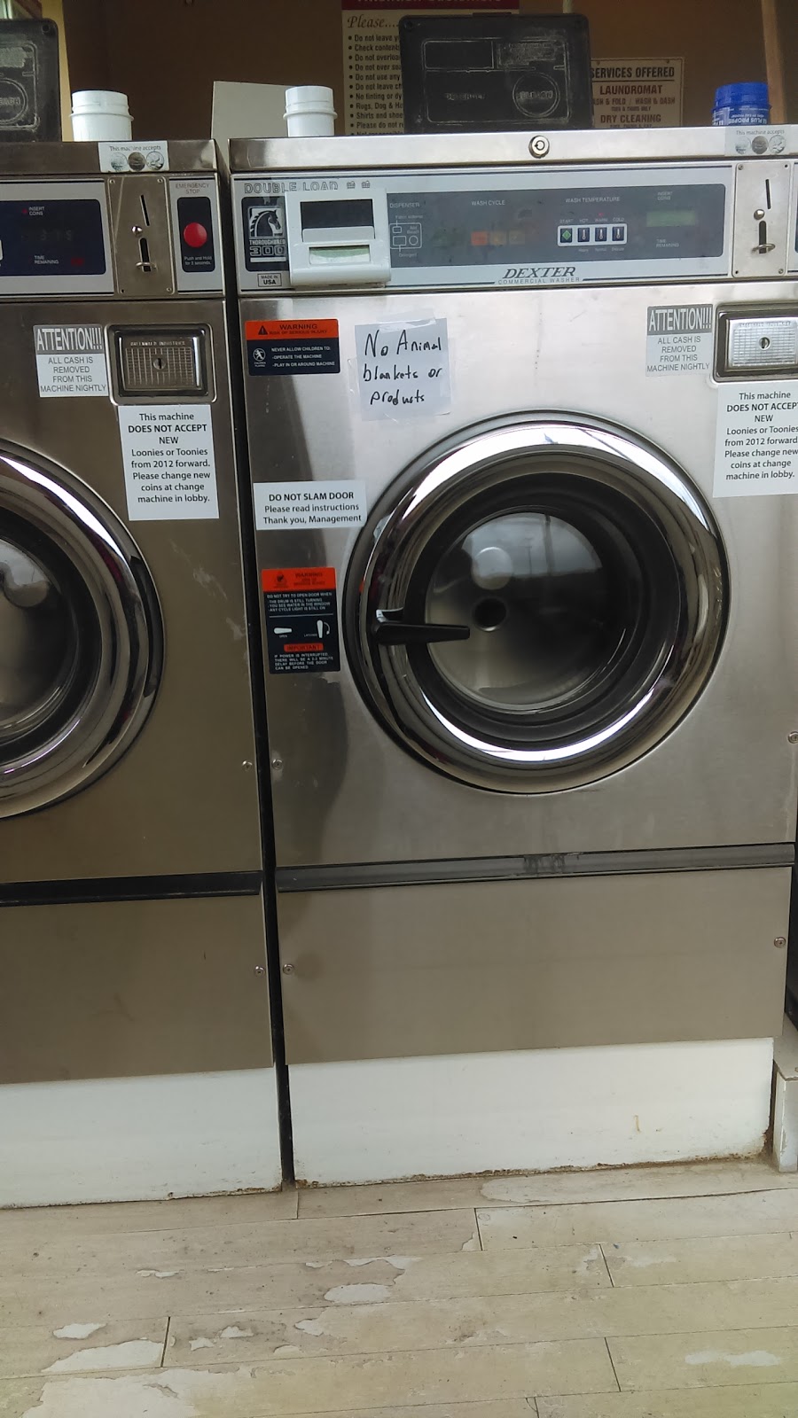 Image Car Truck Wash & Laundromat | 2 Erin Park Dr, Erin, ON N0B 1T0, Canada | Phone: (519) 833-9068