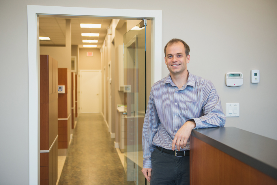 Admirals Walk Dental | 1505 Admirals Rd, Victoria, BC V9A 2P8, Canada | Phone: (250) 477-4444