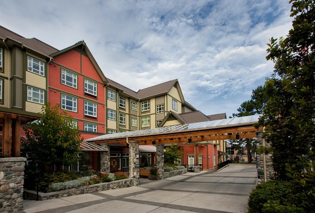 Shannon Oaks-Oak Bay | 2000 Goldsmith St, Victoria, BC V8R 0A2, Canada | Phone: (250) 595-6257