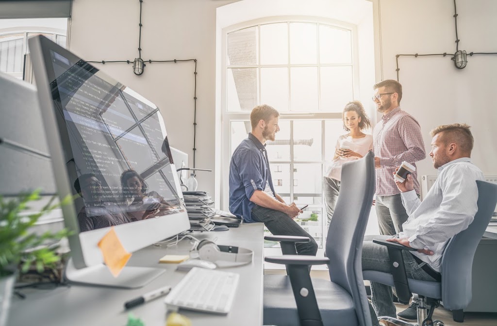 Red Fox Communications | Agence Marketing Web | 3660 Bd de la Cité-des-Jeunes, Vaudreuil-Dorion, QC J7V 8P2, Canada | Phone: (514) 666-9327