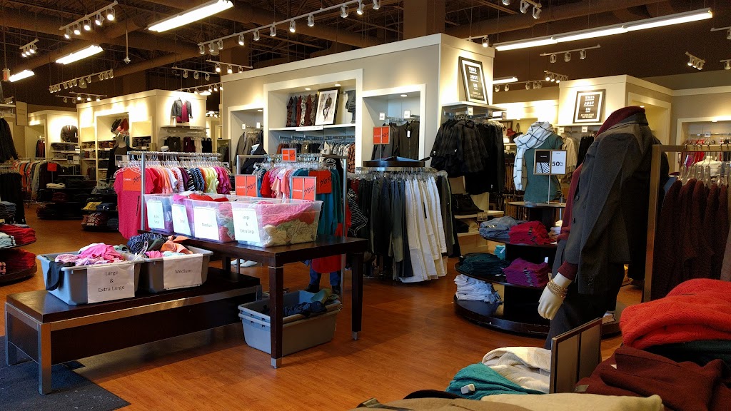 Banana Republic Factory Store | 1970 St Clair Ave W UNIT 205, Toronto, ON M6N 0A3, Canada | Phone: (416) 766-2652