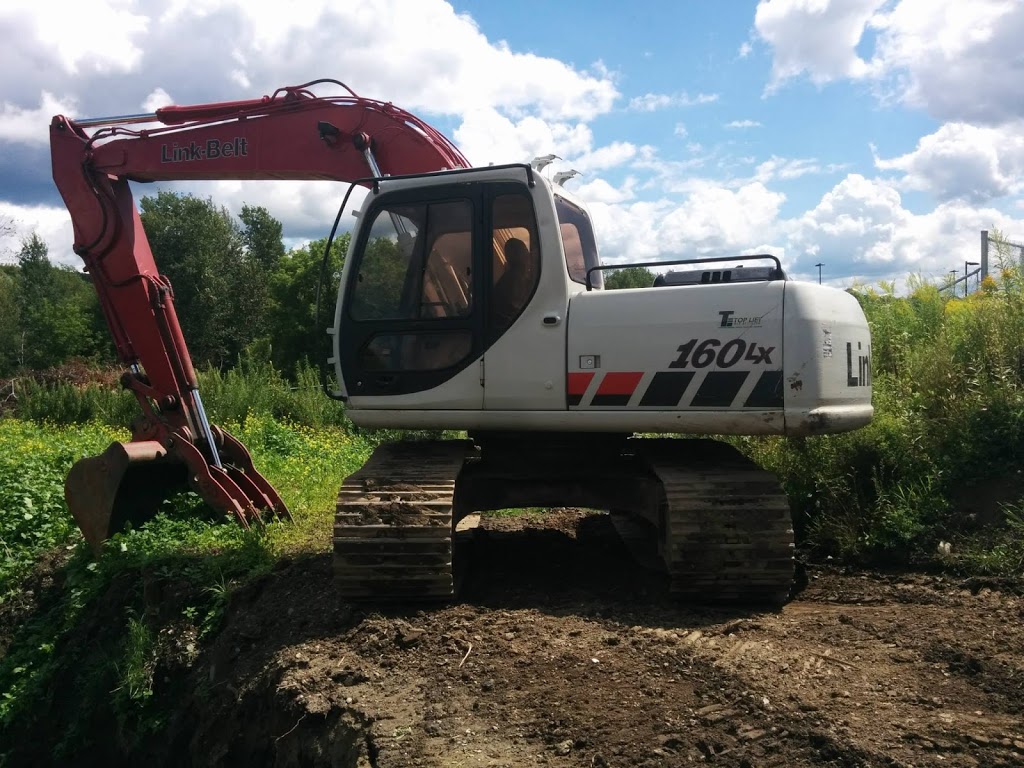 Excavation et Tamisage Waterloo | Bureau:, 38 Rue Saint-Joseph, Waterloo, QC J0E 2N0, Canada | Phone: (450) 539-3660