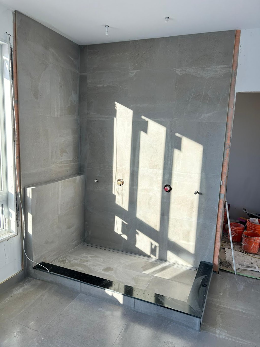 Tiles Direct & Painting Inc. | Larida Path, Oshawa, ON L1L 0G4, Canada | Phone: (437) 227-8368