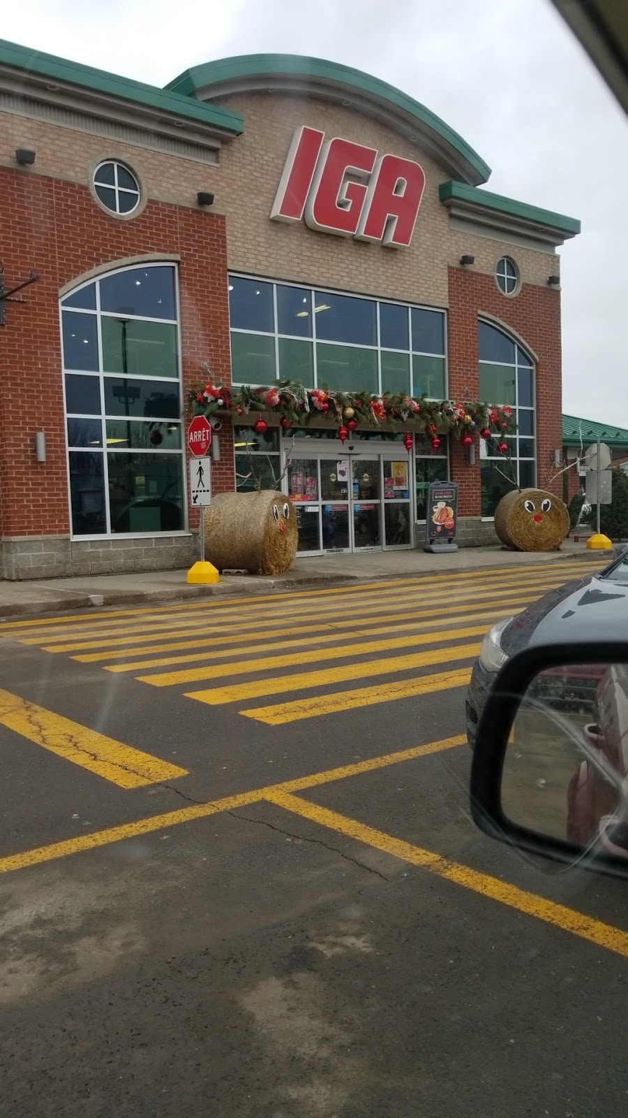 IGA St-Lambert-de-Lauzon | 1234 Rue du Pont, Saint-Lambert-de-Lauzon, QC G0S 2W0, Canada | Phone: (418) 889-9723