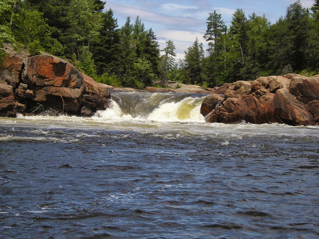 Bears Den Lodge | 2870 J Hartley Bay Rd, Hartley Bay, ON P0M 1A0, Canada | Phone: (705) 857-2757