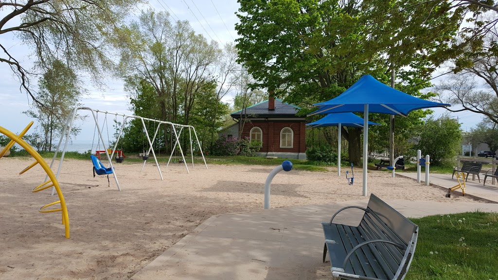 Beachway Park | 1100 Lakeshore Rd, Burlington, ON L7S 1A7, Canada | Phone: (905) 335-7736