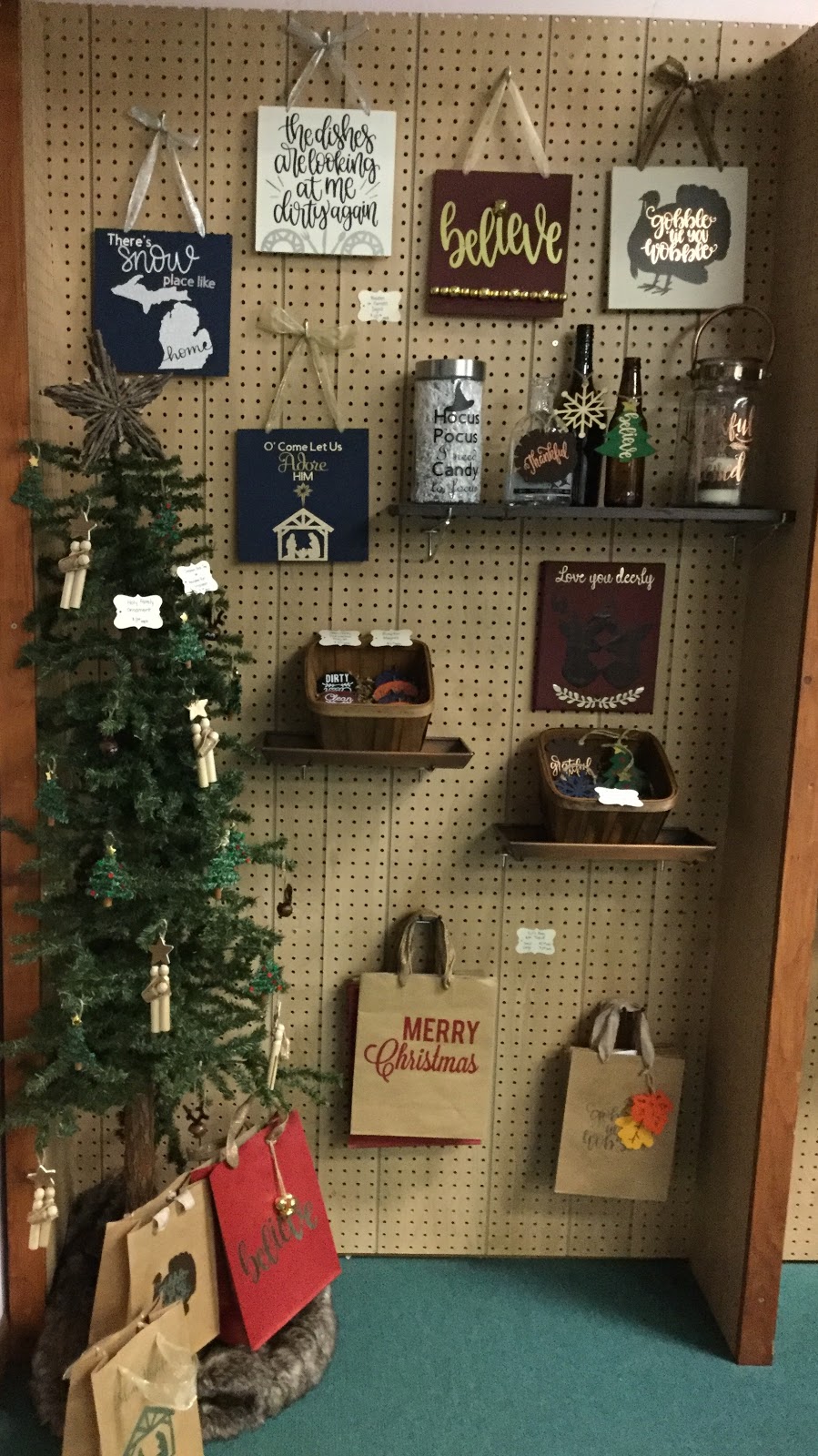 Second Chance Consignment & Boutique | 1164 Gratiot Blvd, Marysville, MI 48040, USA | Phone: (810) 334-5739