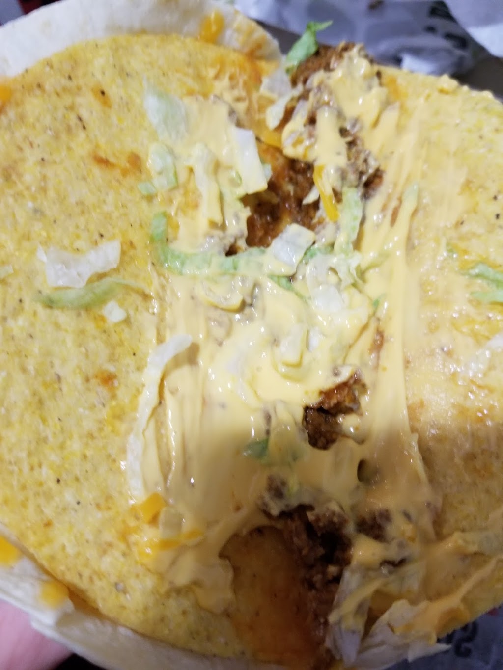 Taco Bell | 644 Yonge St, Barrie, ON L4N 4E6, Canada | Phone: (705) 719-7467