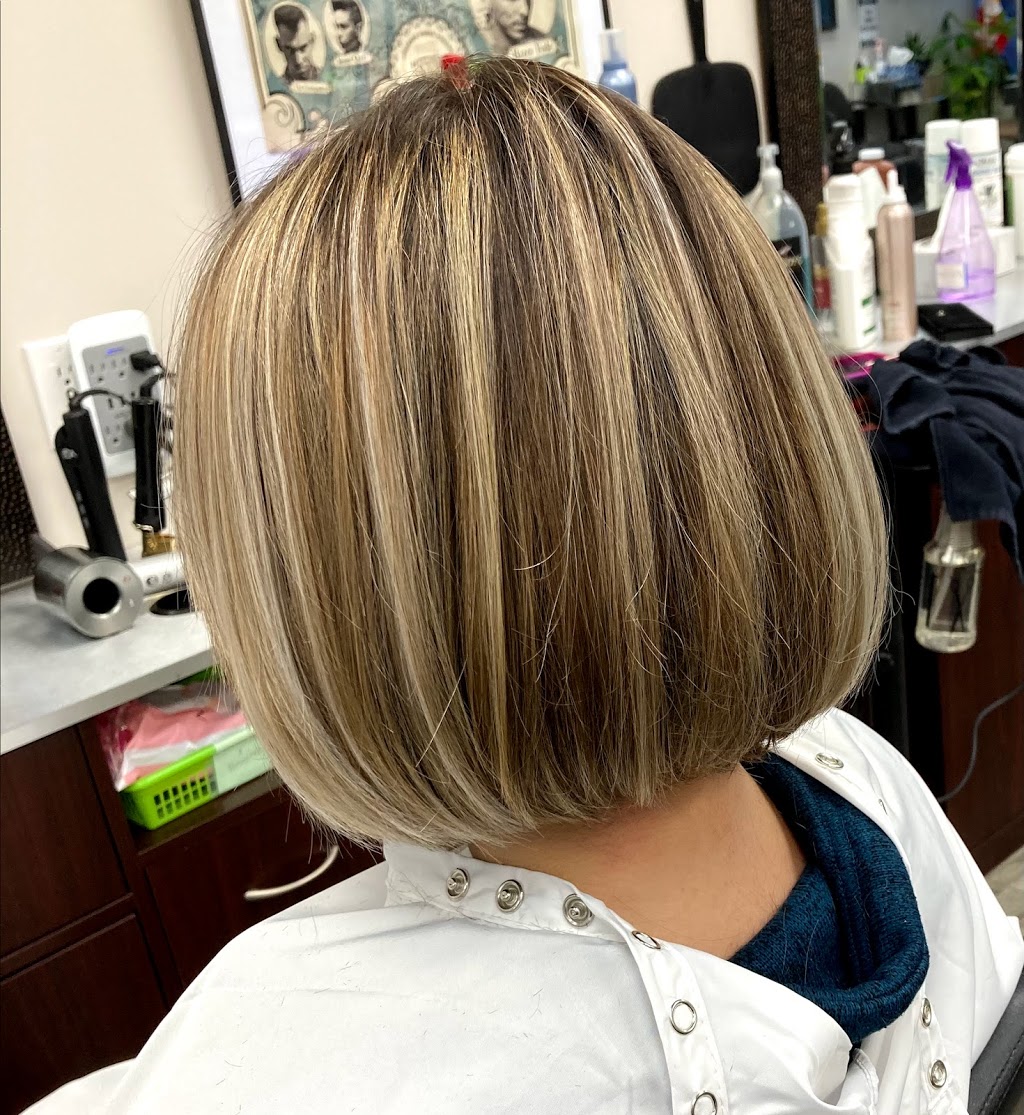 Linda’s Beauty Center | 41 Finlay Mill Rd, Midhurst, ON L9X 0N9, Canada | Phone: (705) 818-4247