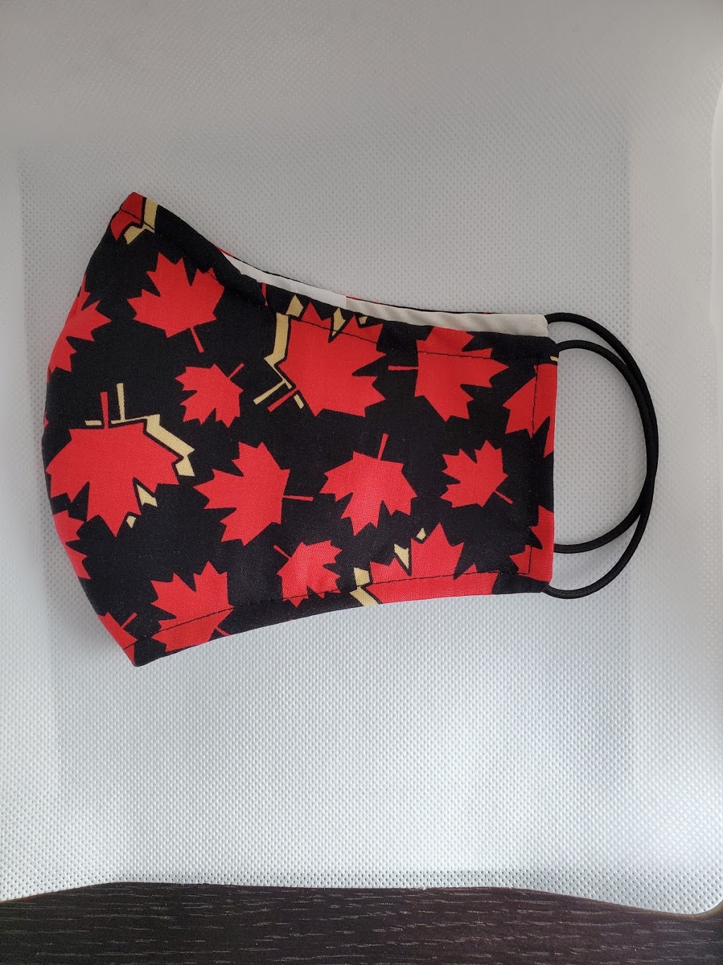 Cloth Talk | 153 Lakeshore Rd E, Mississauga, ON L5G 4T9, Canada | Phone: (416) 768-8851